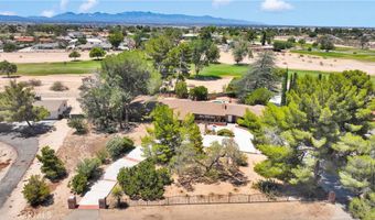 19955 Chickasaw Rd, Apple Valley, CA 92307