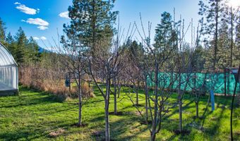 295 Glacier Rd, Bonners Ferry, ID 83805