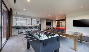 21 Drifting Shadow Way, Las Vegas, NV 89135