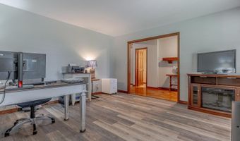 13633 U.S. 62, Ash Flat, AR 72513