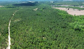 001 West Rd, Bethune, SC 29009