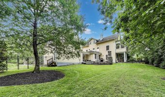 5809 GROSVENOR Ln, Bethesda, MD 20814