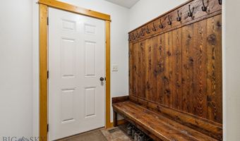 418 May Ln, Belgrade, MT 59714