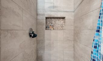 1222 Alpine St, Andrews, TX 79714