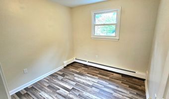 1 Jaybee Dr, Bloomfield, CT 06002