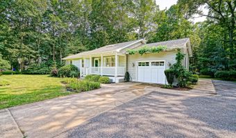 7 ROBERTS Rd, Lewes, DE 19958