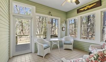 15 Pheasant Ln, Bedford, MA 01730