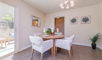 325 E Duarte Rd C, Arcadia, CA 91006