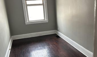 81 NEWMAN Ave, Bayonne, NJ 07002