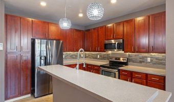 550 Kamaaha Ave 902, Kapolei, HI 96707
