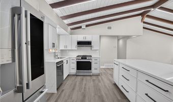 9336 Sophia Ave, Los Angeles, CA 91343