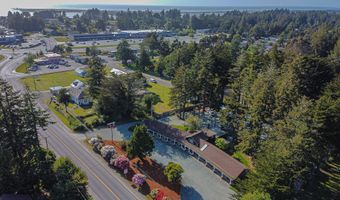 1175 2ND St, Bandon, OR 97411