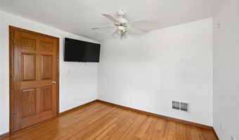 17851 County Rd E45, Anamosa, IA 52205