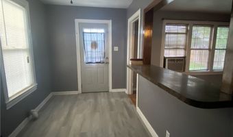 323 W 4th St, Alice, TX 78332