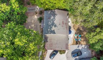 813 Lakeshore Dr, Berkeley Lake, GA 30096