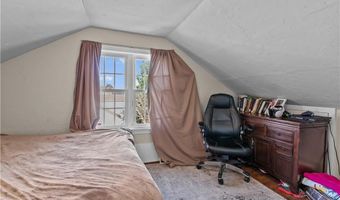 12 Callender Ave 2, Newport, RI 02840