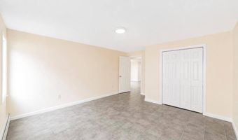 41 Madison Ave, Amityville, NY 11701