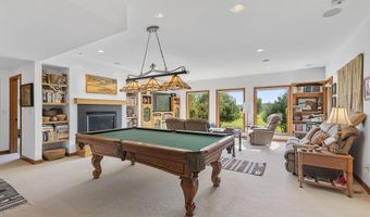 9364 Spring Creek Rd, Amherst, WI 54406