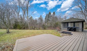 1544 Brookfield Ct, Adrian, MI 49221