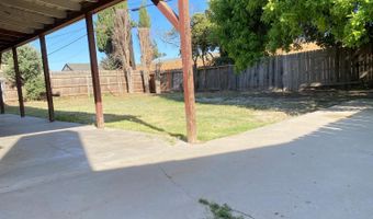 14069 Vista Dr, Armona, CA 93202