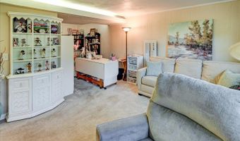 4101 Donald Dr, Madison, WI 53704