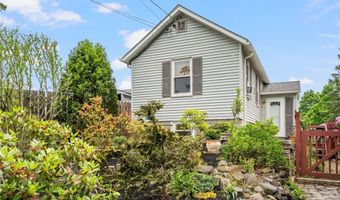 84 Ash Ave, Cranston, RI 02910
