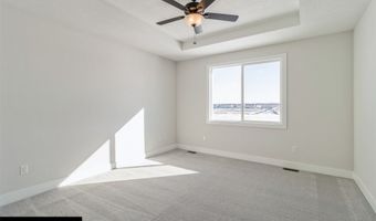 4411 NE 8th St, Ankeny, IA 50021