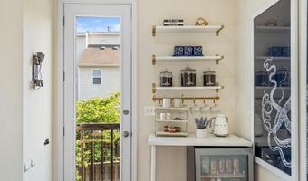 42265 HAMPTON WOODS Ter, Brambleton, VA 20148