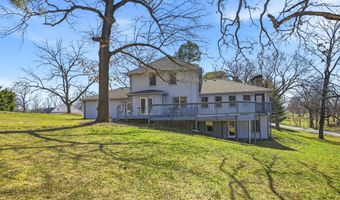916 E 27th St, Baxter Springs, KS 66713