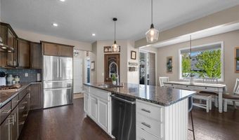 6023 158th St W, Apple Valley, MN 55124