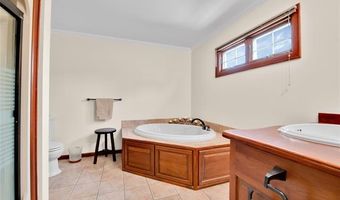 15552 Harrison Ave, Allen Park, MI 48101