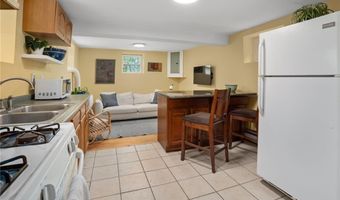 84 Ash Ave, Cranston, RI 02910