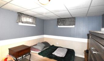 49 Parramatta Rd, Beverly, MA 01915
