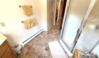 5912 5 Mile Pt Rd, Allouez, MI 49805