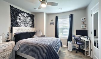 6 LOBELL Rd, Abbottstown, PA 17301