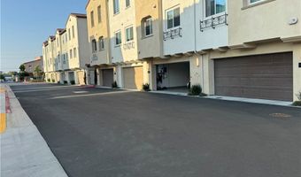2750 W 182nd St 112, Torrance, CA 90504