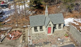 48 Old Searsport Ave, Belfast, ME 04915