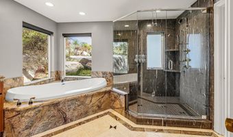 28521 Gladstone Ct, Escondido, CA 92026