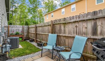 1215 Pauline Trail Dr, Arden, NC 28704