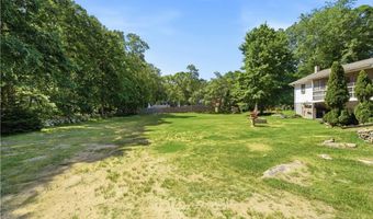 42 Charles Ave, Charlestown, RI 02813