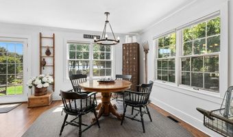 8 Seagate Rd, Darien, CT 06820