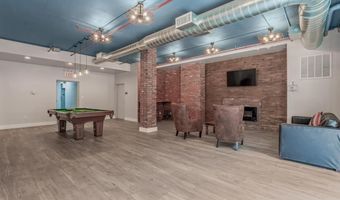 2110 44th Dr Unit 2B, Long Island City, NY 11101
