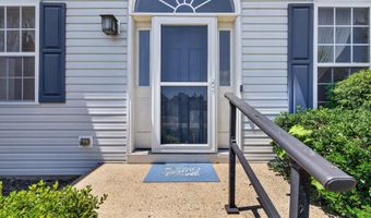 29 WALDEN Ln, Dover, DE 19904