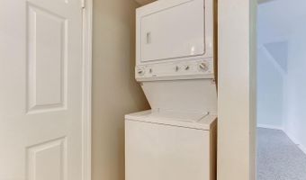 1759 N CLIFF St, Alexandria, VA 22301