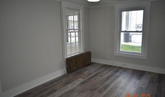 12 Whitten St, Allenstown, NH 03275