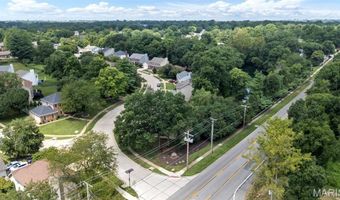 703 Trago Creek Dr, Ballwin, MO 63021