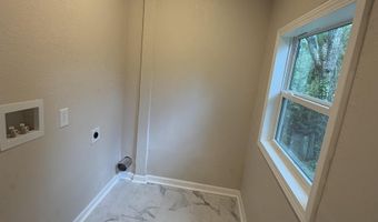408 OAK Ln, Anniston, AL 36206