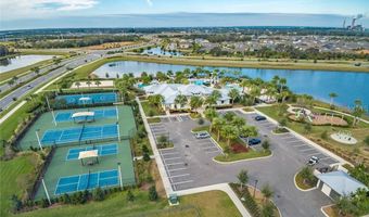 6307 ROADSTEAD Ct, Apollo Beach, FL 33572