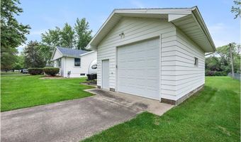 3945 8th Ave NW, Anoka, MN 55303