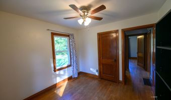43 Pomeroy Rd, Athens, OH 45701